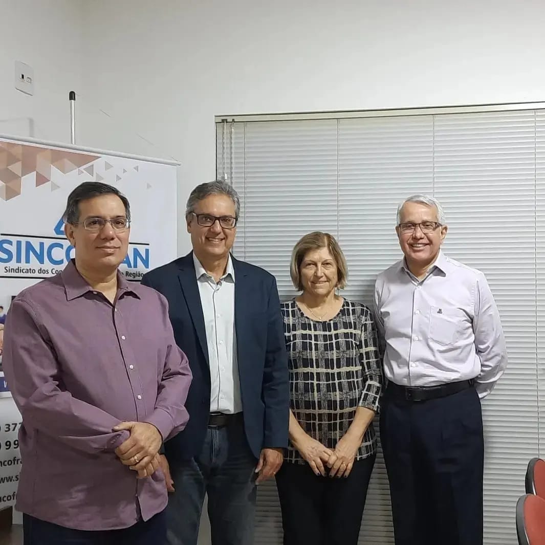 Participação de diretores do SINCOFRAN em reunião do CRC na ASSESCOFRAN